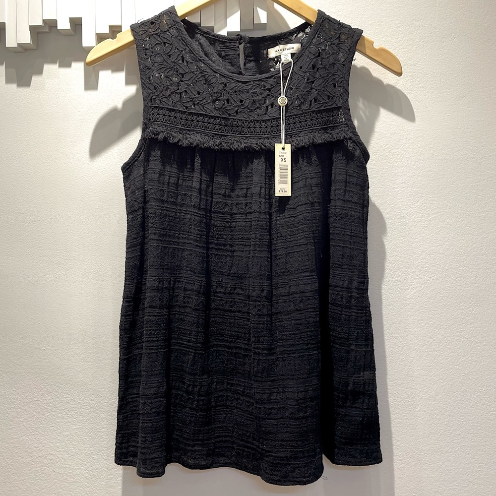 Max Studio Sleeveless Tank Top eyelet Laced top NWT - XS, black